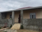 Satılır 4 otaqlı 300 m2 həyət evi Ramana