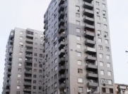 Satılır 2 otaqlı 80 m2 yeni tikili İnşaatçılar m.