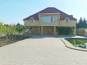 İcarəyə verilir 8 otaqlı 550 m2 bağ evi Sabunçu r.