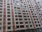 Satılır 4 otaqlı 240 m2 yeni tikili Koala parkı