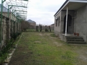 Satılır 4 otaqlı 120 m2 həyət evi Buzovna