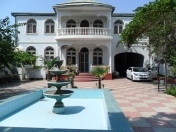 Satılır 6 otaqlı 320 m2 həyət evi Biləcəri