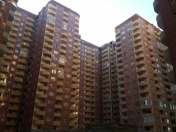 Satılır 4 otaqlı 150 m2 yeni tikili Yasamal r.