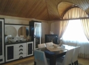 Satılır 7 otaqlı 240 m2 həyət evi Hökməli