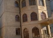 Satılır 15 otaqlı 900 m2 həyət evi Elmlər Akademiyası m.