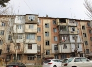 Satılır 2 otaqlı 45 m2 köhnə tikili 2 mkr