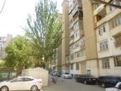 Satılır 3 otaqlı 80 m2 köhnə tikili Ukrayna dairəsi