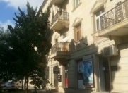 İcarəyə verilir 2 otaqlı 65 m2 köhnə tikili Nəriman Nərimanov m.