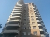 Satılır 3 otaqlı 158 m2 yeni tikili Qara şəhər