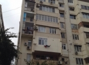 Satılır 4 otaqlı 110 m2 köhnə tikili Bakıxanov