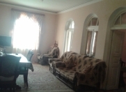 Satılır 4 otaqlı 240 m2 həyət evi Xırdalan