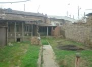 Satılır 3 otaqlı 80 m2 həyət evi Əmircan