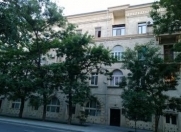 İcarəyə verilir 2 otaqlı 52 m2 köhnə tikili Dostluq kinoteatrı