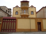 Satılır 8 otaqlı 650 m2 həyət evi Köhnə Günəşli