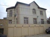 Satılır 7 otaqlı 450 m2 həyət evi Badamdar