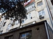 Satılır 2 otaqlı 32 m2 köhnə tikili Moskva univermağı