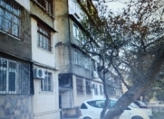 Satılır 1 otaqlı 42 m2 köhnə tikili 8 km