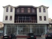 Satılır 11 otaqlı 300 m2 obyekt Həzi Aslanov m.