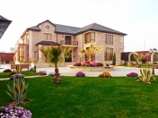 Satılır 9 otaqlı 580 m2 həyət evi Mərdəkan