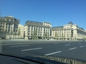 Satılır 3 otaqlı 126 m2 yeni tikili Azneft meydanı