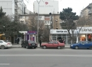 Satılır 3 otaqlı 75 m2 köhnə tikili Nəriman Nərimanov parkı