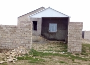 Satılır 3 otaqlı 100 m2 həyət evi Binə