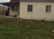 Satılır 3 otaqlı 100 m2 həyət evi Saray