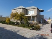 Satılır 7 otaqlı 240 m2 həyət evi Sumqayıt