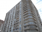 Satılır 3 otaqlı 137 m2 yeni tikili Qələbə dairəsi