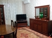 Satılır 2 otaqlı 50 m2 köhnə tikili Elmlər Akademiyası m.