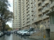 Satılır 4 otaqlı 183 m2 yeni tikili Şərq Bazarı