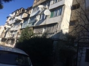 Satılır 1 otaqlı 34 m2 köhnə tikili 2 mkr