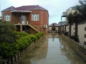 Satılır 7 otaqlı 200 m2 həyət evi Mərdəkan