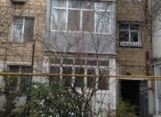 İcarəyə verilir 3 otaqlı 70 m2 köhnə tikili Sərhədçi İdman kompleksi