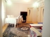 Satılır 4 otaqlı 110 m2 həyət evi Binə