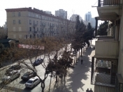 Satılır 2 otaqlı 70 m2 köhnə tikili Hyatt Regency