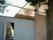 Satılır 4 otaqlı 120 m2 həyət evi Bakıxanov