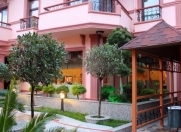 Satılır 7 otaqlı 480 m2 həyət evi Badamdar