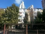 İcarəyə verilir 2 otaqlı 50 m2 köhnə tikili Hüseyn Cavid parkı