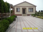 Satılır 3 otaqlı 100 m2 həyət evi Zirə