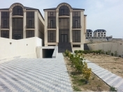 Satılır 8 otaqlı 700 m2 həyət evi Badamdar