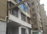 Satılır 4 otaqlı 120 m2 köhnə tikili 9 mkr