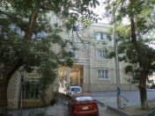 Satılır 3 otaqlı 135 m2 köhnə tikili Koala parkı