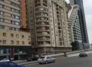 Satılır 4 otaqlı 140 m2 yeni tikili Qara şəhər