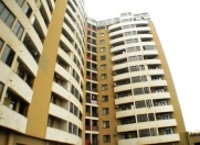 Satılır 3 otaqlı 123 m2 yeni tikili Heydər Əliyev Mərkəzi