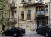 Satılır 2 otaqlı 48 m2 köhnə tikili İçəri Şəhər m.