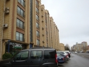 Satılır 4 otaqlı 160 m2 yeni tikili Gənclik m.