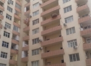 Satılır 3 otaqlı 96 m2 yeni tikili Neapol dairəsi