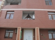 Satılır 16 otaqlı 1000 m2 həyət evi 7 mkr