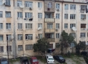 Satılır 3 otaqlı 65 m2 köhnə tikili Moskva univermağı